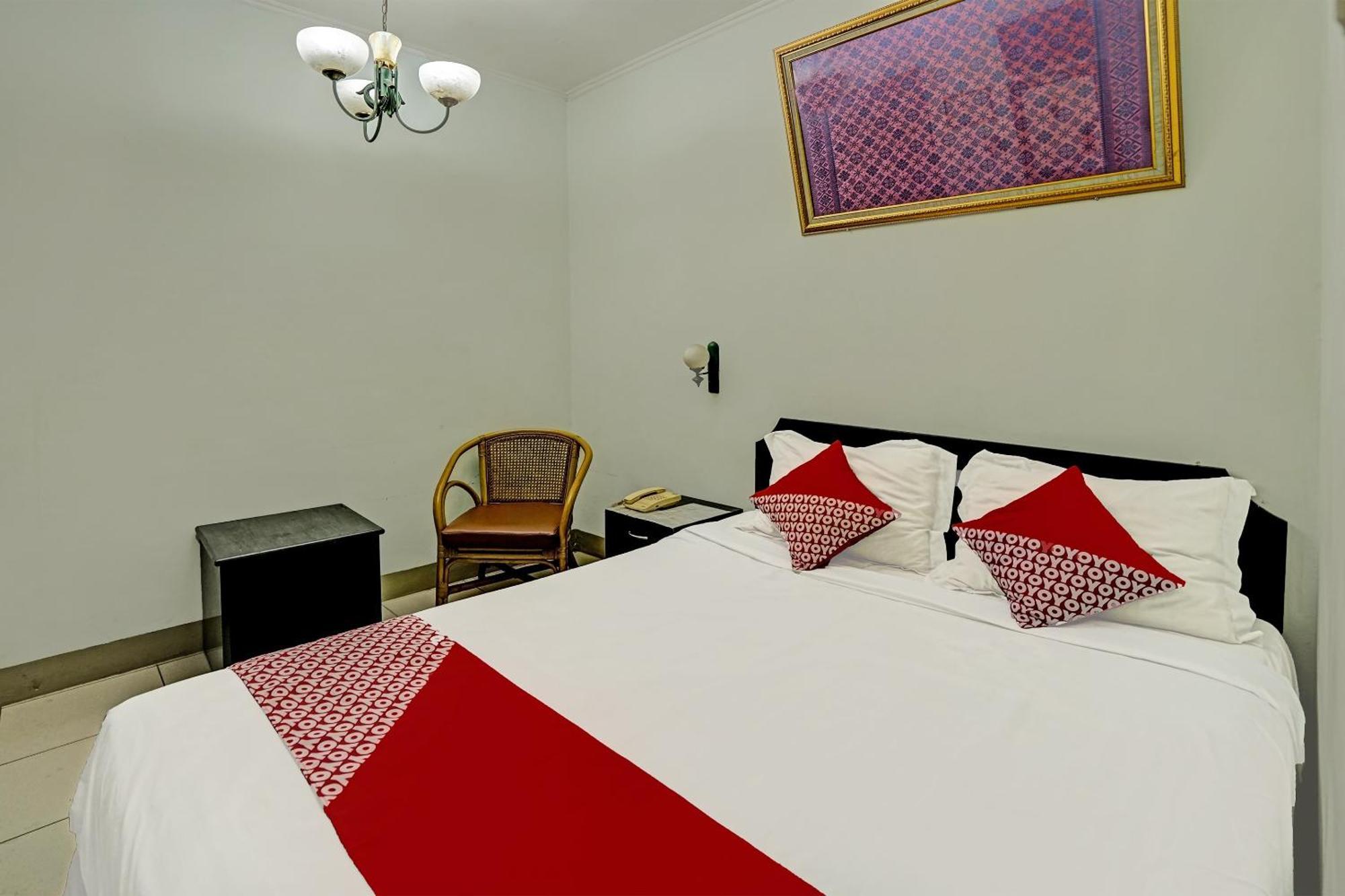 Super Oyo 91805 Hotel Wisma Bari Palimbão Exterior foto